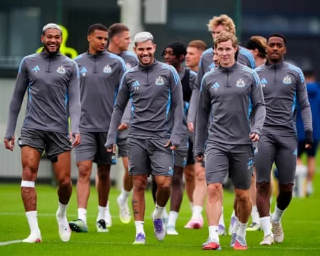 Eddie Howe Encourages Magpies to Show They're Contenders Against Barcelona
