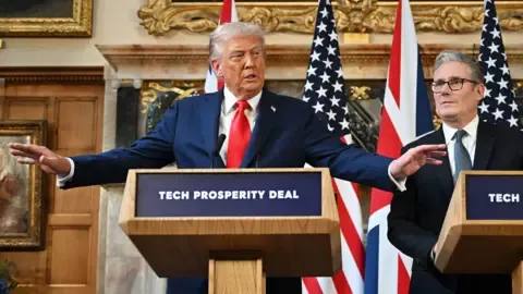 Donald Trump Indicates Starmer May Deploy Military to Control UK Borders