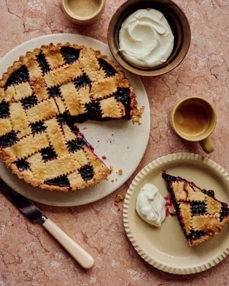 A Tempting Delight for Blackberry and Bay Crostata